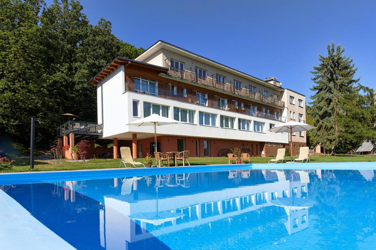 Kochau Hotel *
