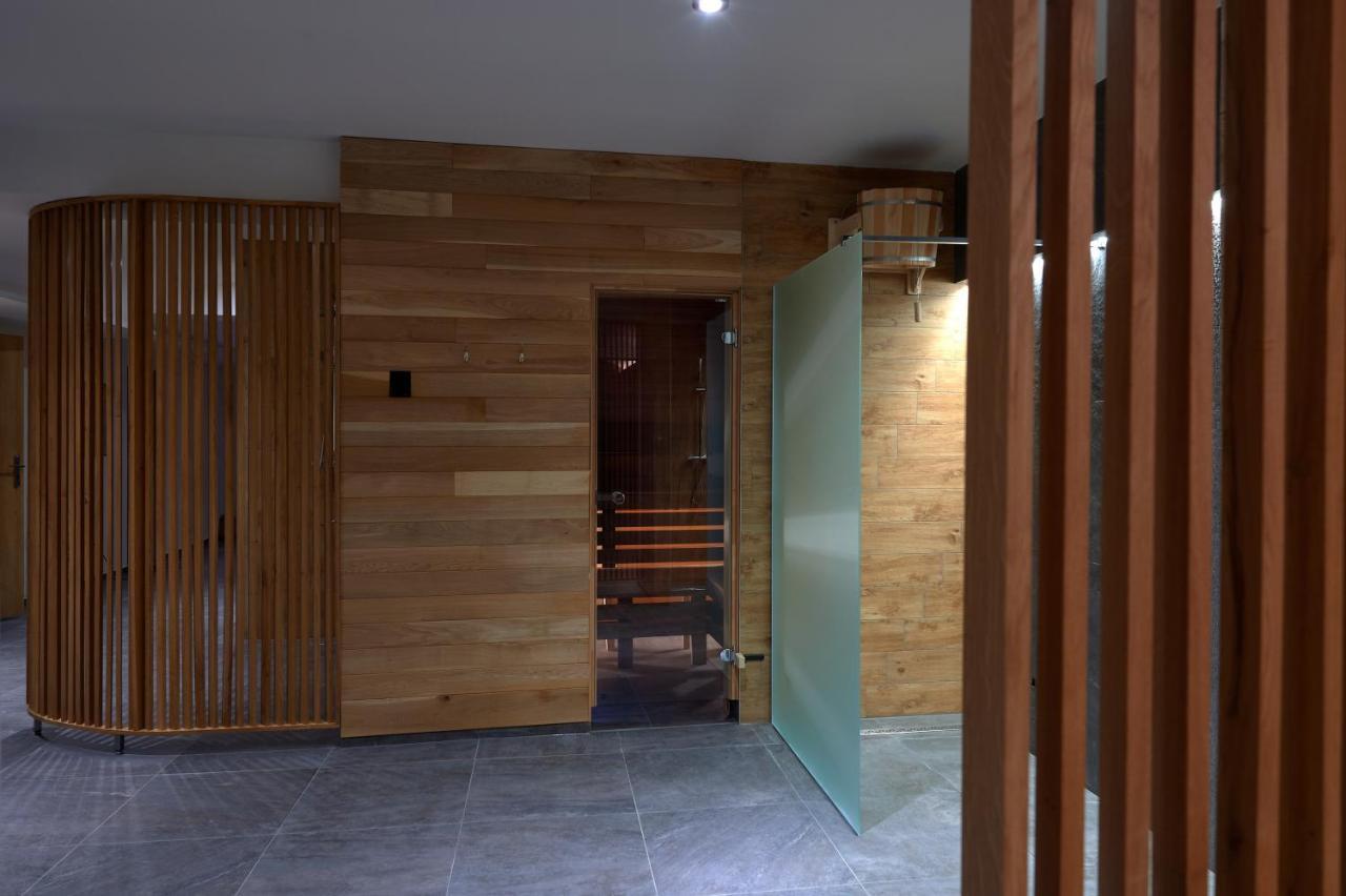 Kochau Hotel *
